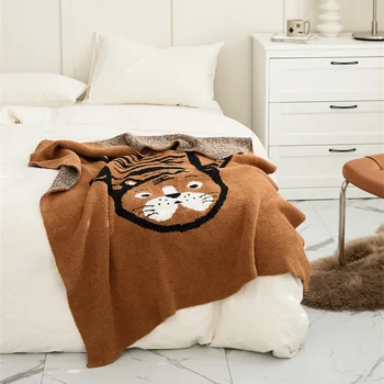 Наполовину бархатное одеяло Tiger Blanket Зимнее мягкое Офисное одеяло для сна, одеяло для дивана С изысканной подарочной коробкой Подарок на выбор